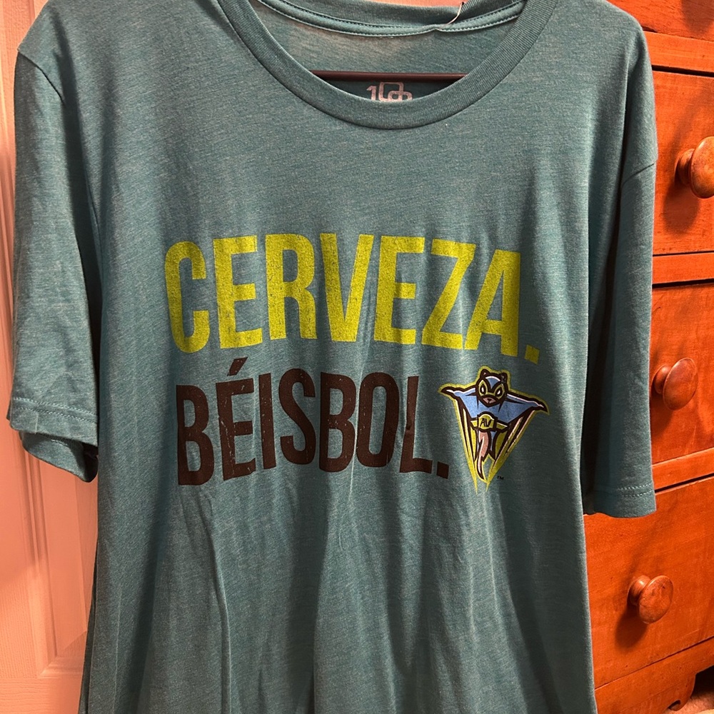 Cerveza Béisbol Graphic Tee
